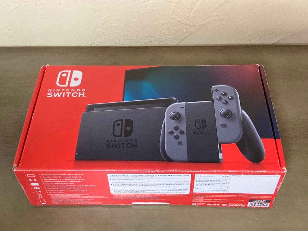 Nintendo Switch 美品　2022年購入　動作確認済み