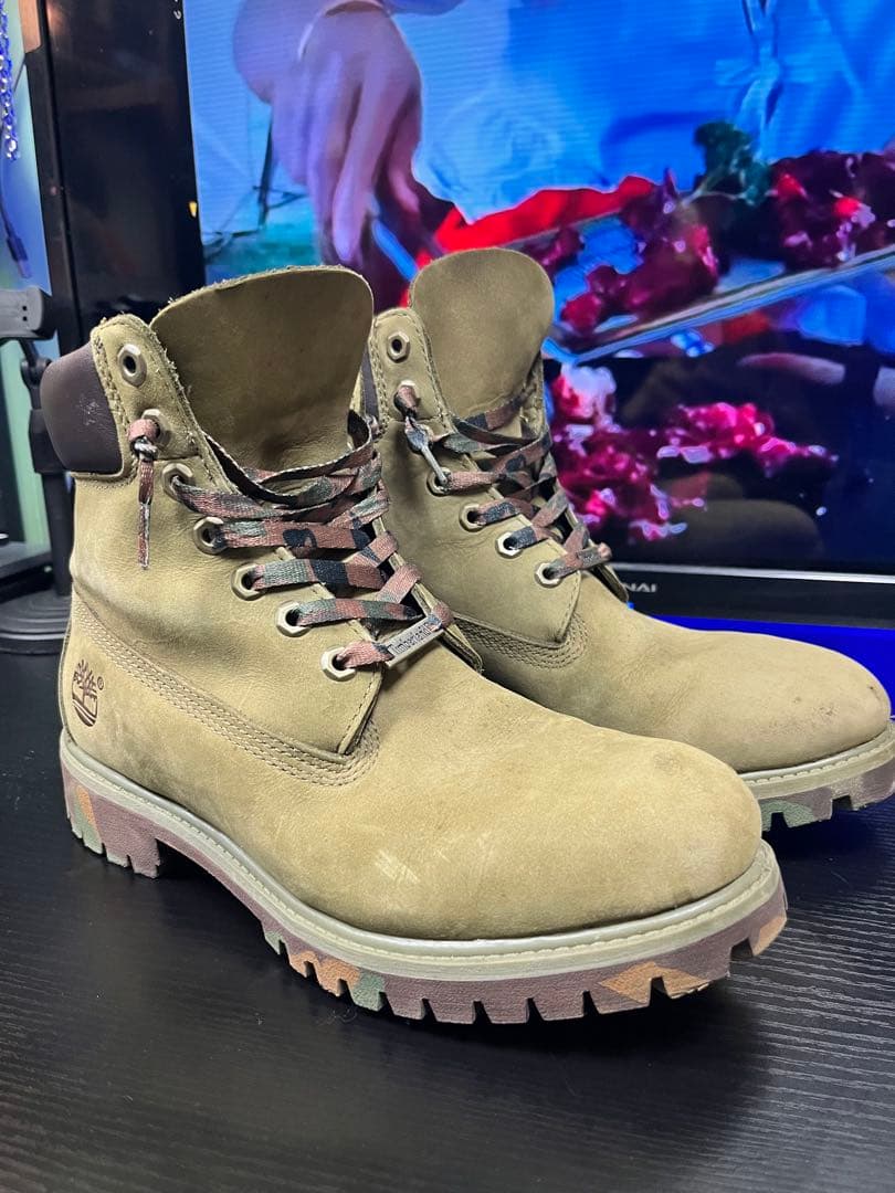 Timberland オリーブグリーン ハイカットブーツ