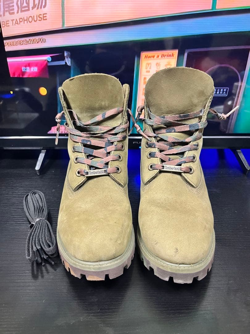 Timberland オリーブグリーン ハイカットブーツ