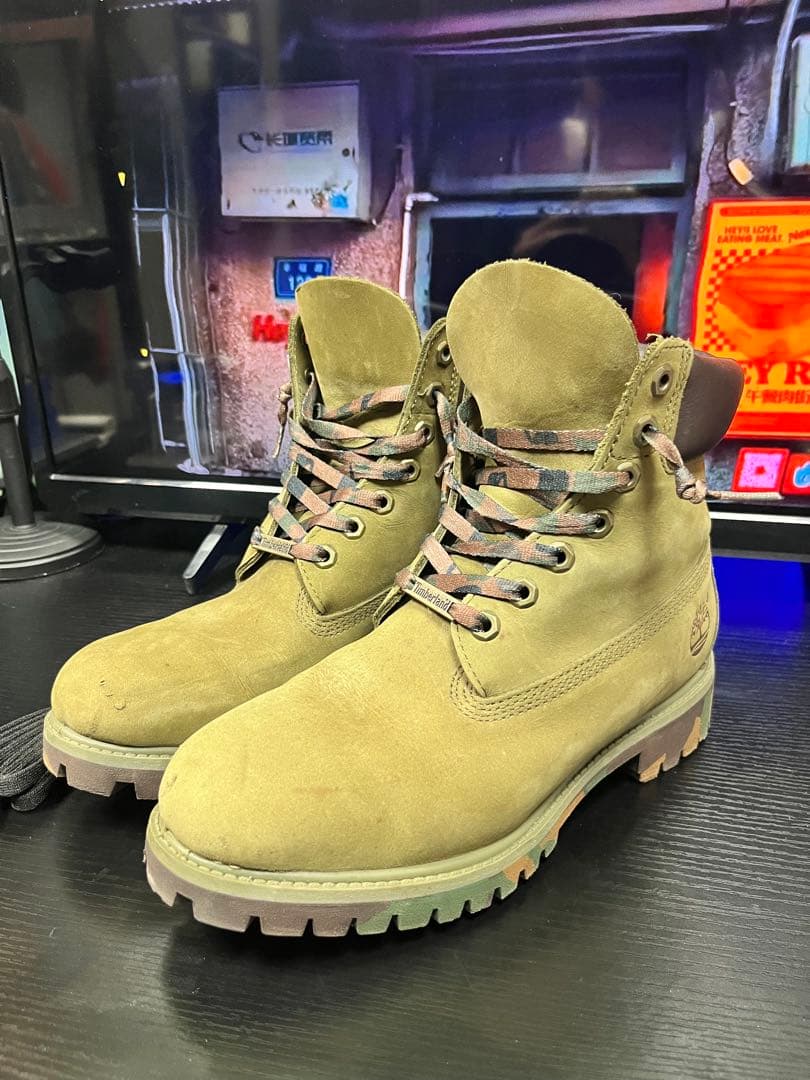 Timberland オリーブグリーン ハイカットブーツ