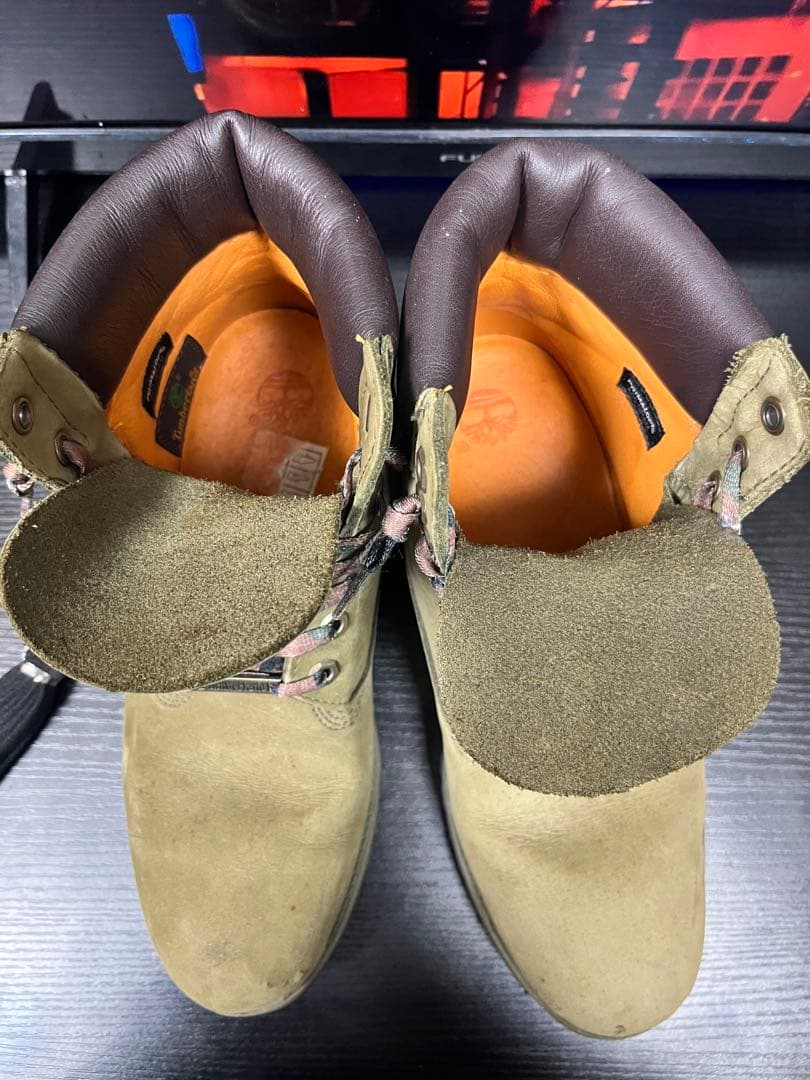 Timberland オリーブグリーン ハイカットブーツ