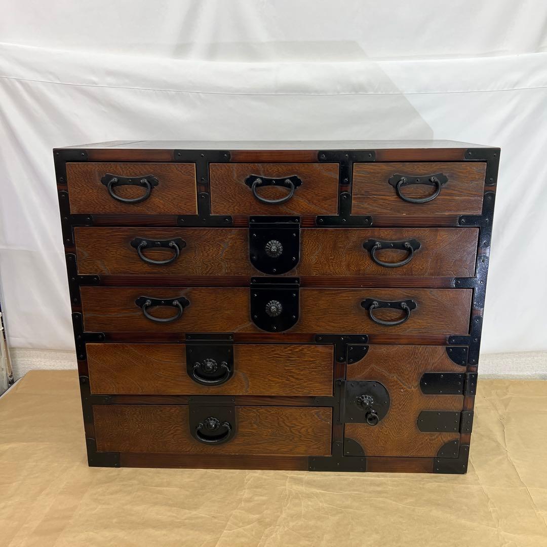 r*y様 アンティーク家具　箪笥　ロック付　昭和レトロ