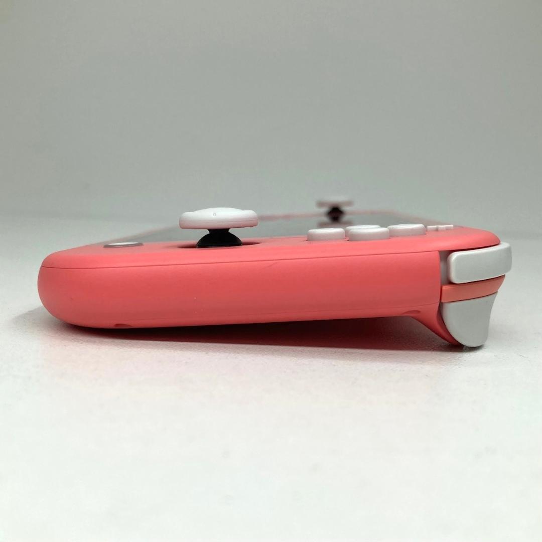 任天堂　ニンテンドー　Nintendo Switch Lite　コーラル