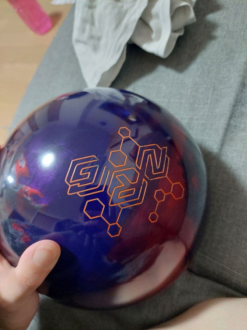 ボウリングボールマーベルAi15ポンド