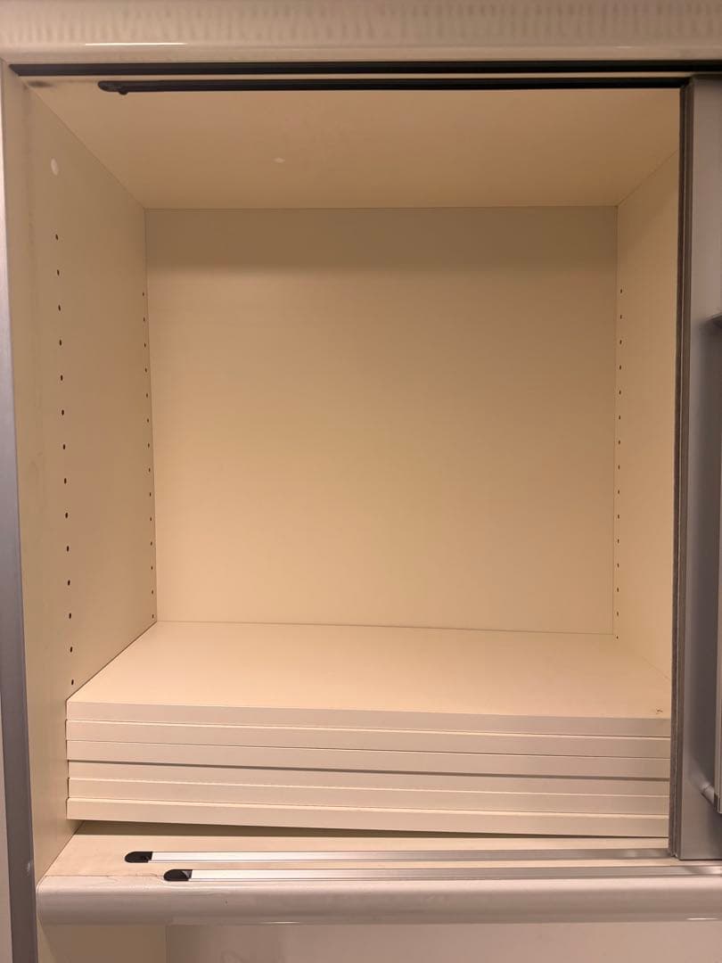 かずみさん専用 ACTUS アクタス ホワイト 食器棚 ガラス扉付き