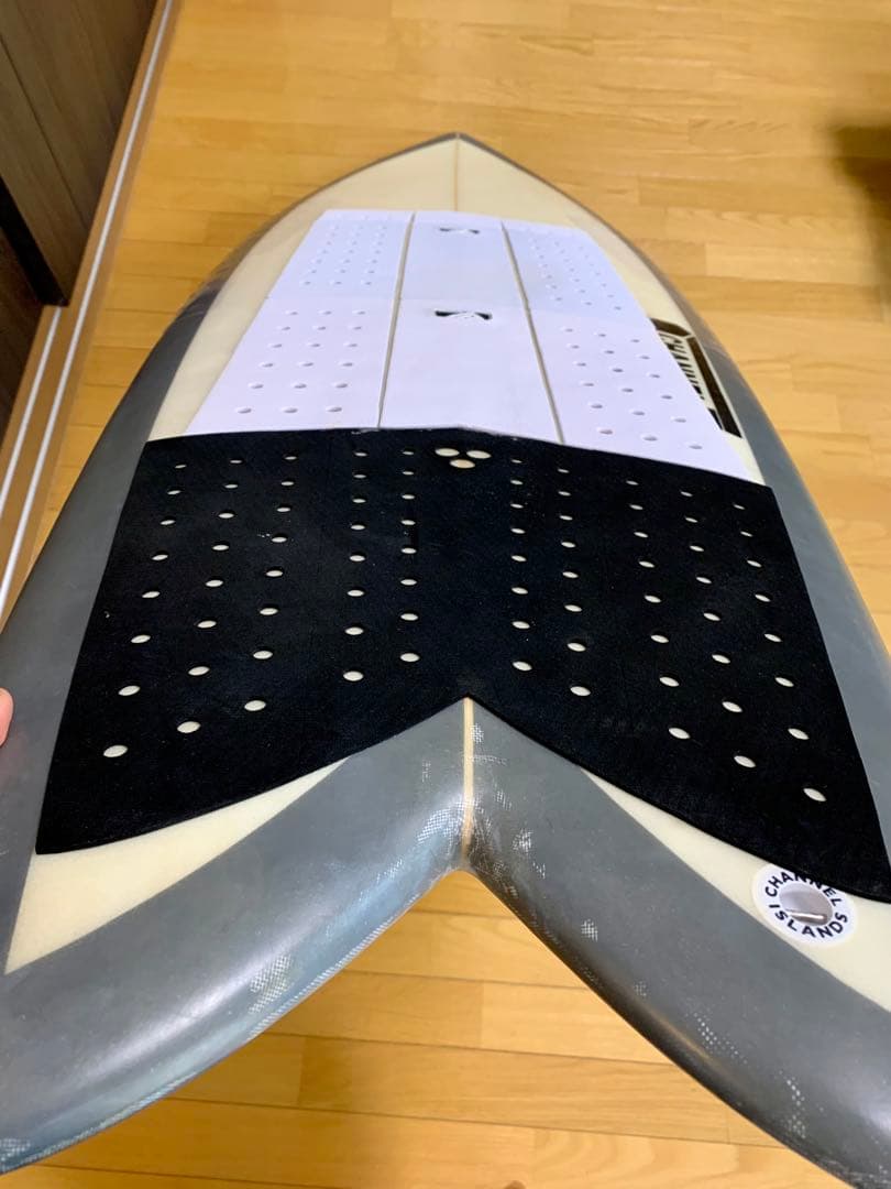 c*f様 Channel s ciフィッシュ 5'11 XTR素材