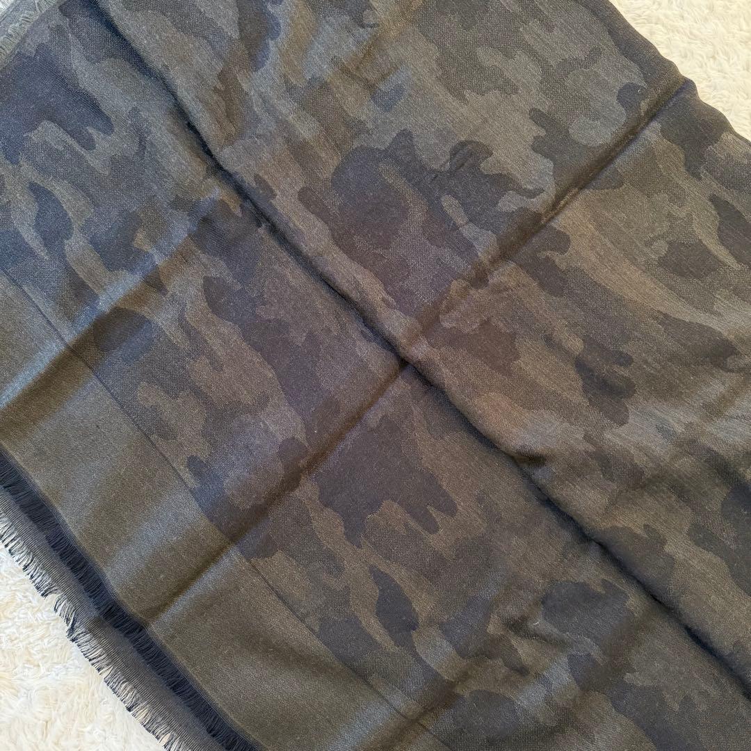 超美品　ドルチェ&ガッバーナ　ストール　イタリア製　モダール　シルク混　ロゴ