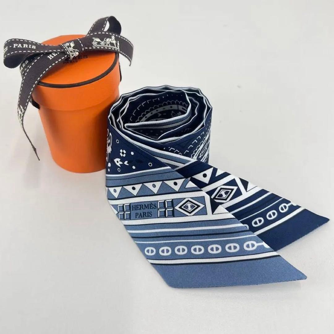 新品未使用 HERMES エルメス ツイリー バンダナ　スカーフ　ブルー
