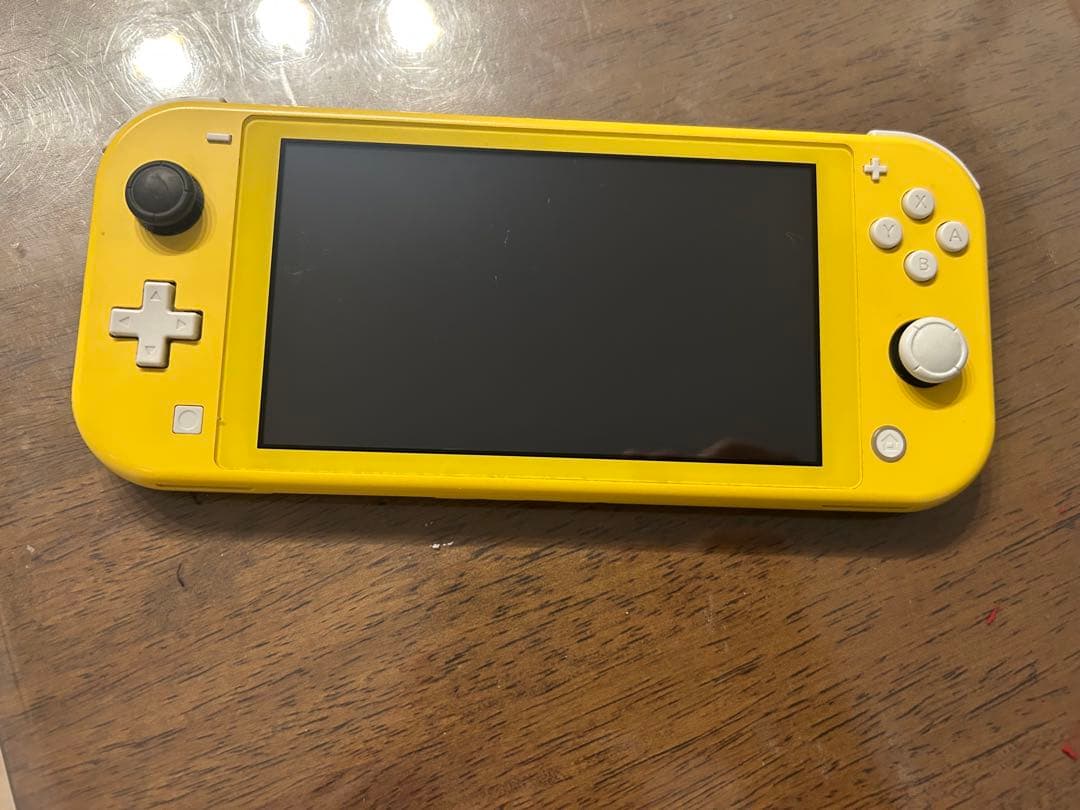 【ジャンク品】Nintendo Switch Lite イエロー 本体のみ