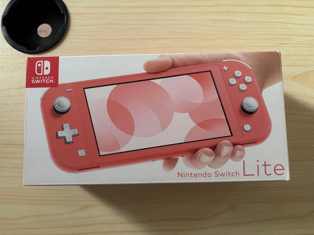 Nintendo Switch Lite コーラル　美品