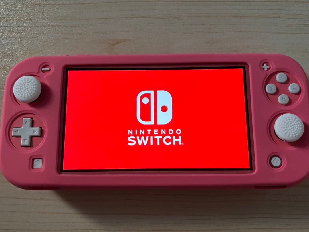 Nintendo Switch Lite コーラル　美品