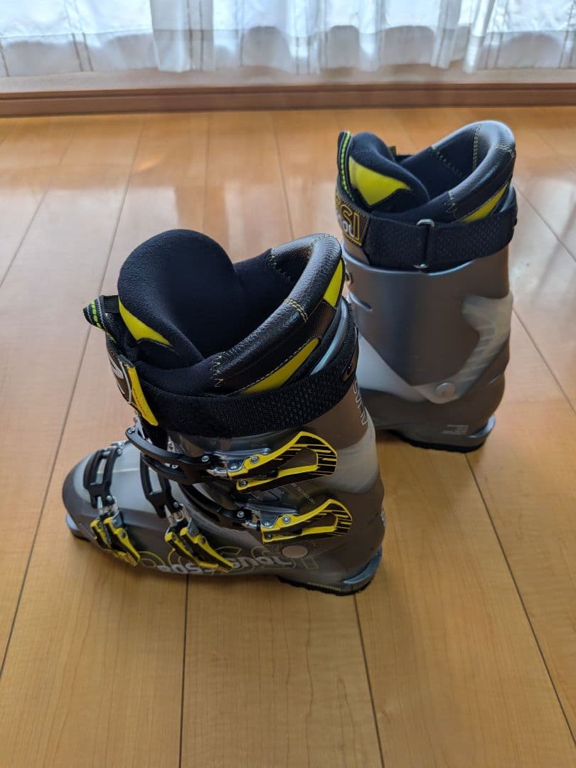 スキーブーツ　265mm ロシニョール（ROSSIGNOL）中級レベル
