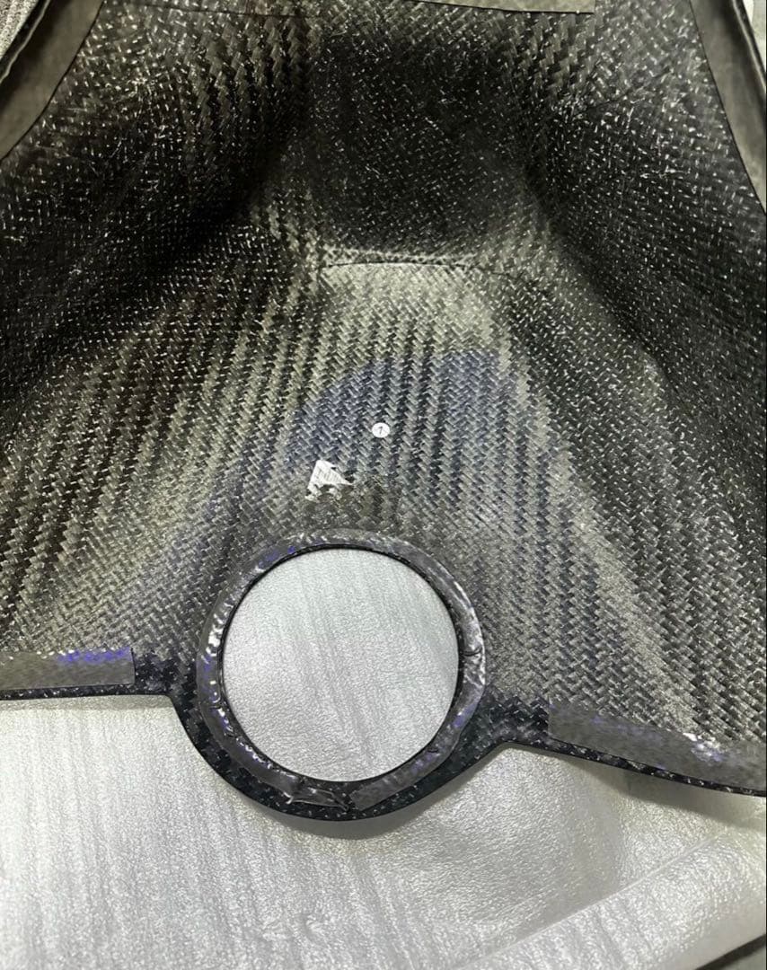 カーボンタンクカバー YZF R1