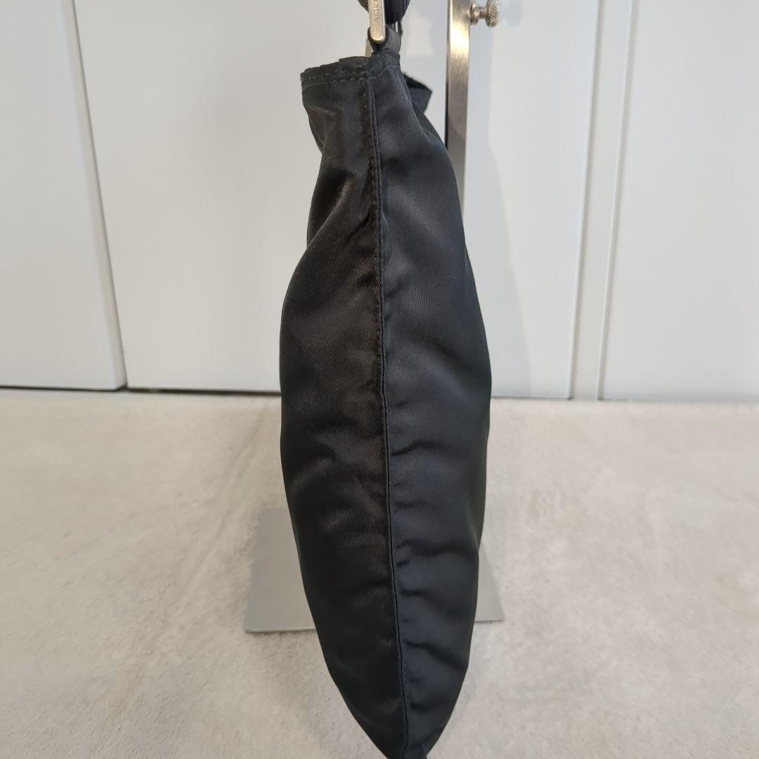 美品 プラダ サコッシュ ショルダーバッグ ブラック 三角ロゴ テスートナイロン