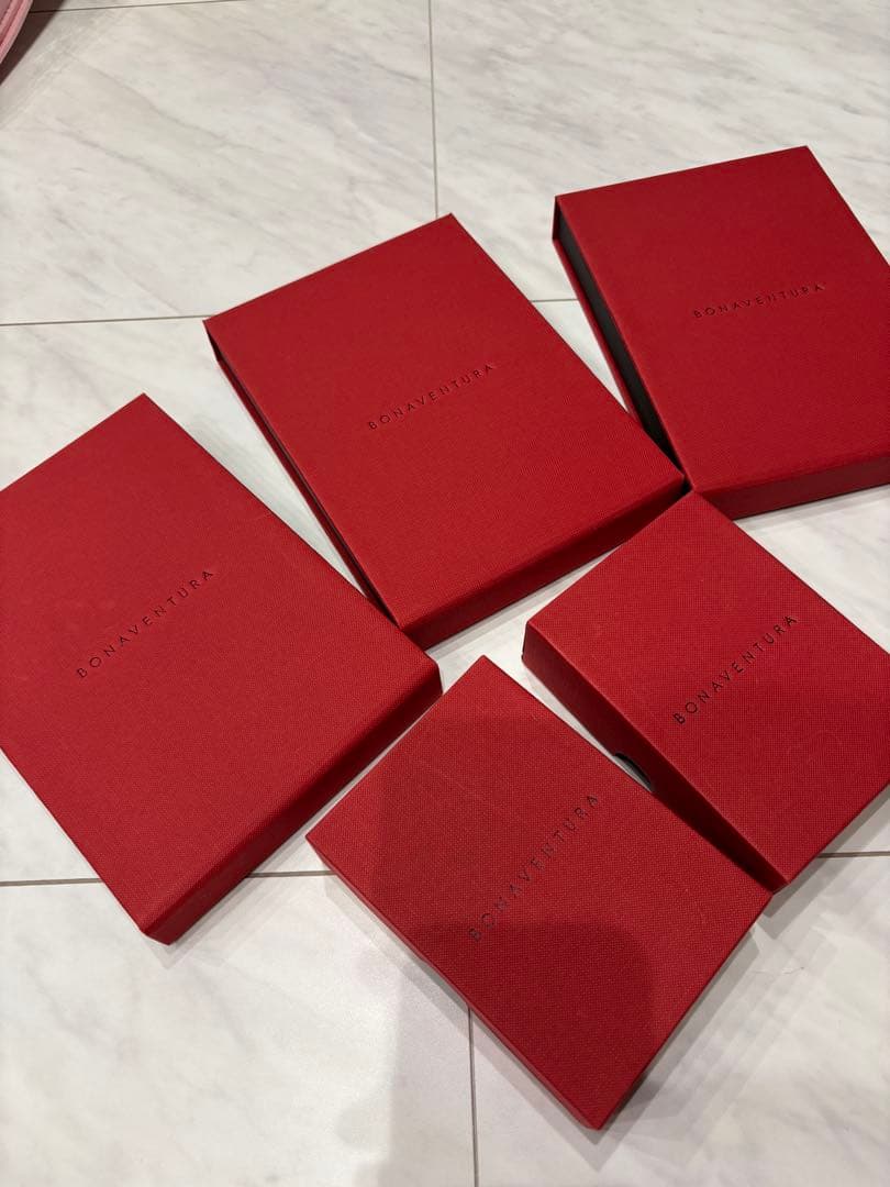 【新品未使用】BONAVENTURA しーちゃんコラボ　iPhoneケース