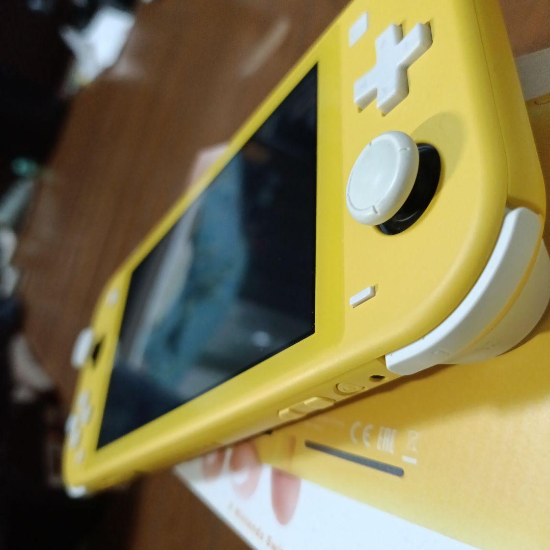 Nintendo Switch Lite イエロー 本体　値引き不可