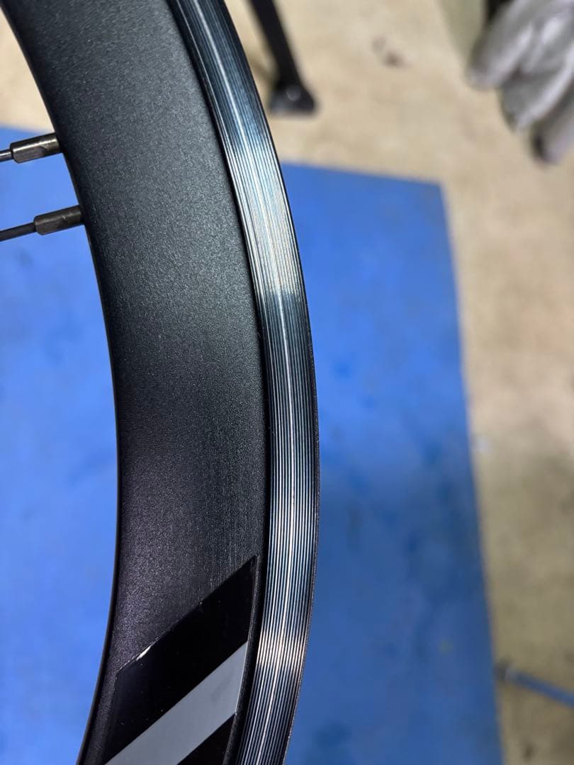 Kinetix PRO 20インチ フロント ターンサージュ