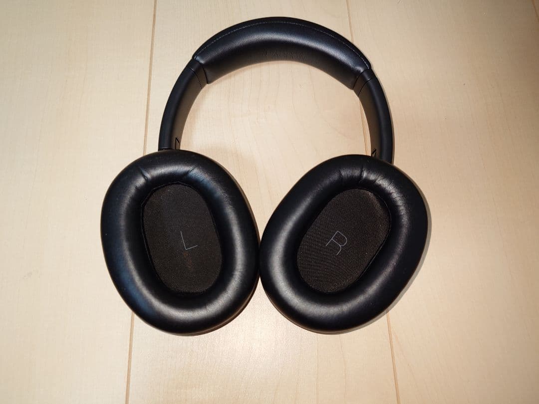 JBL TOUR ONE M3 ブラック