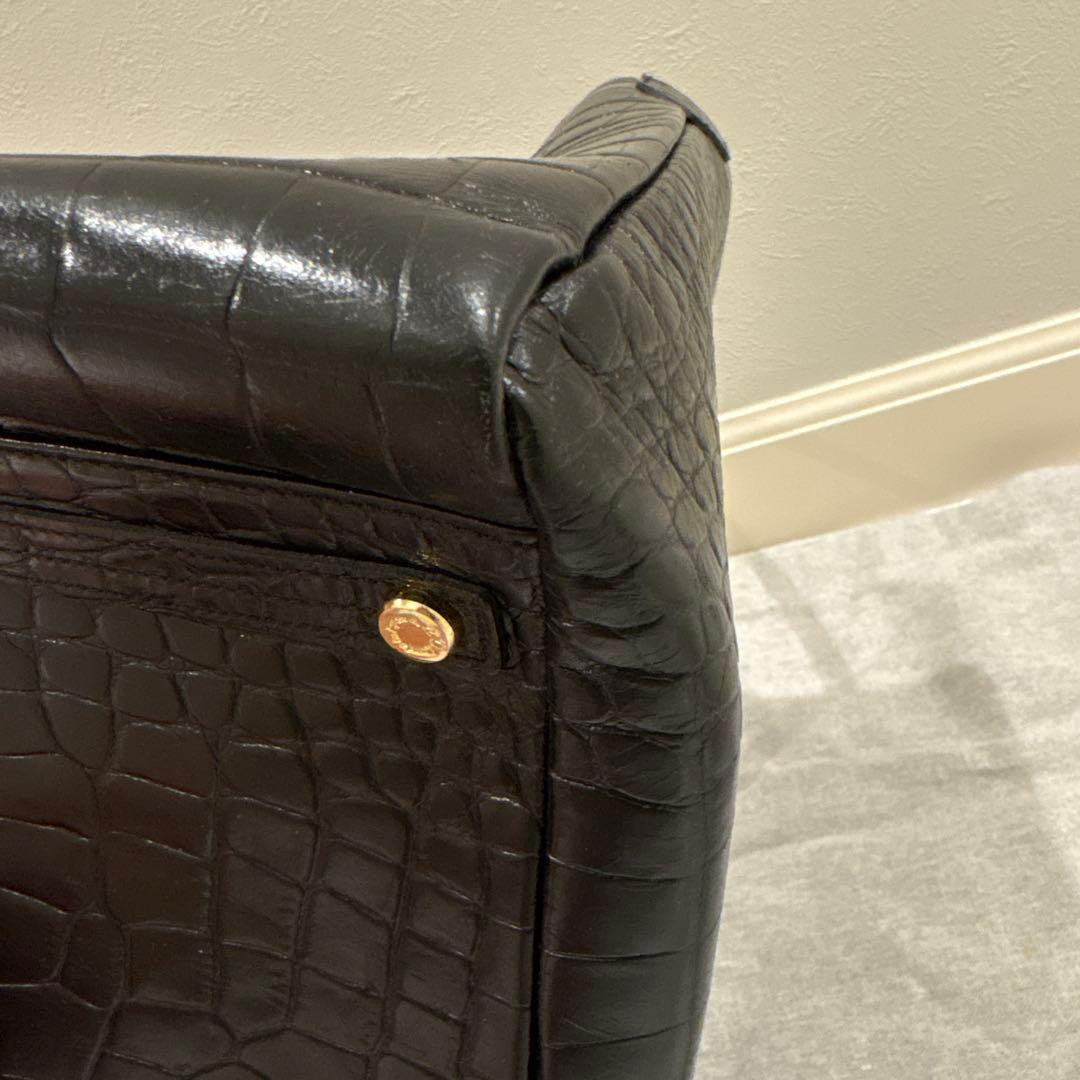 ADMJ クロコ型押しトート　ブラックレザー　本革　ロゴプレート　保存袋おまけ