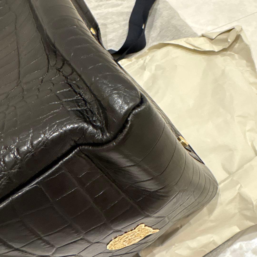 ADMJ クロコ型押しトート　ブラックレザー　本革　ロゴプレート　保存袋おまけ