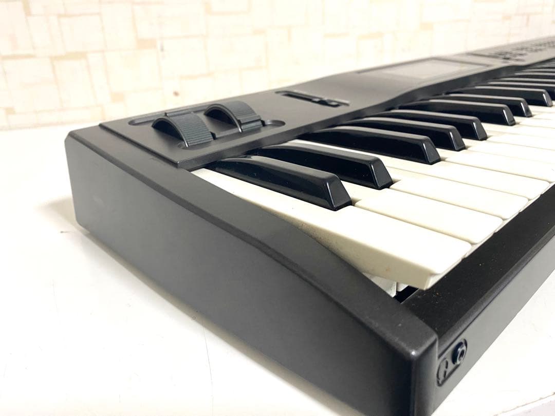 KORG コルグ シンセサイザー X5 ソフトケース付き