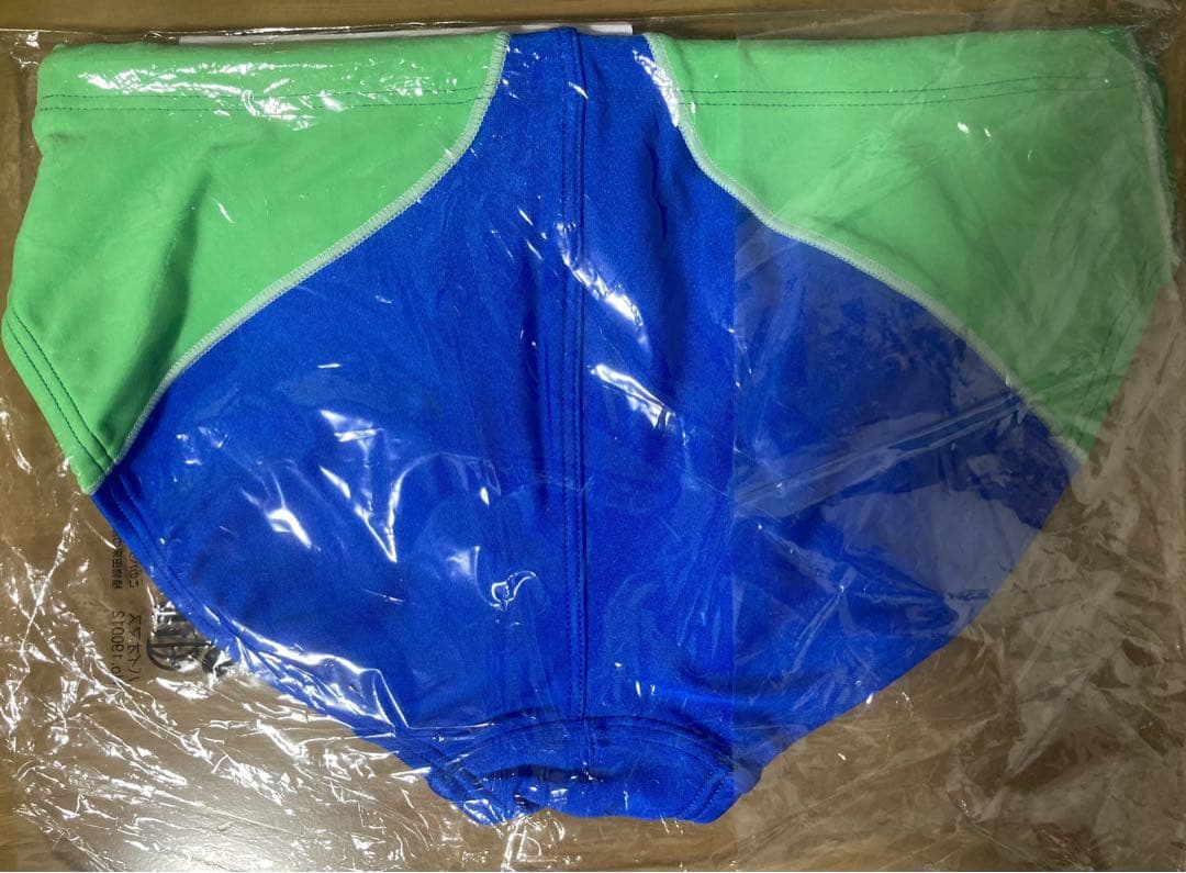 【競パン 新品】arena 競泳水着 【Oサイズ】