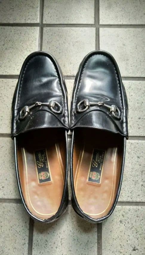 GUCCI ローファー