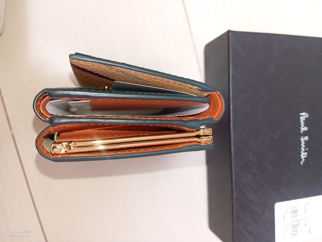 Paul Smith グリーン 二つ折り財布ユニセックス定価28600円