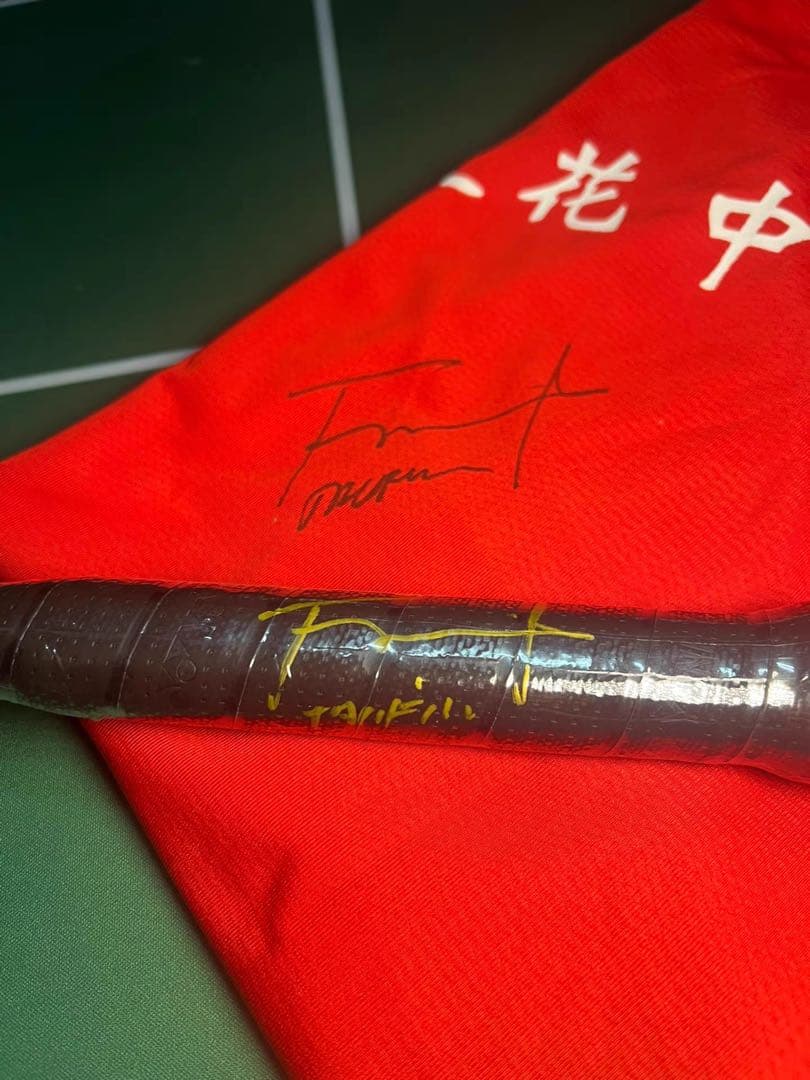 【超貴重】YONEX アークセイバー11pro ヒダヤット直筆サイン入り