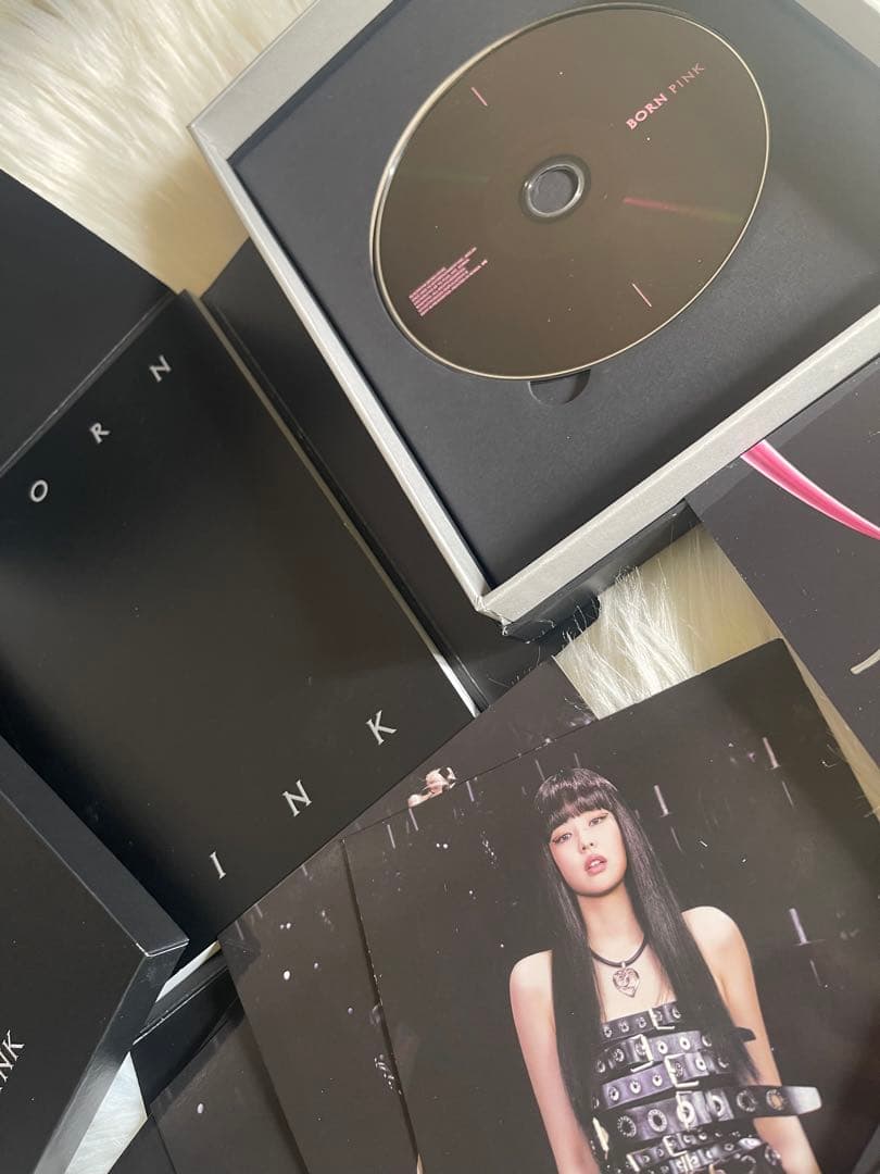 BLACKPINK JENNIE BORN PINK CD サイン入りカード付き