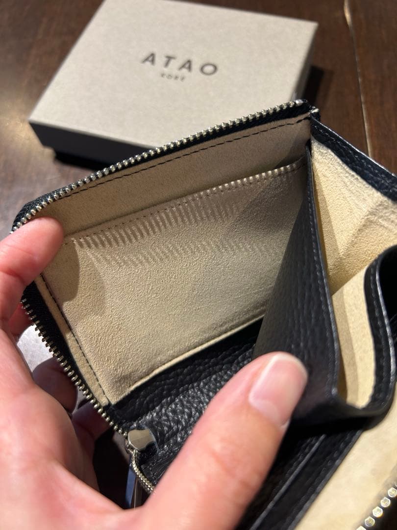 ✨美品✨ATAO ZOOシリーズ　Tiger折り財布