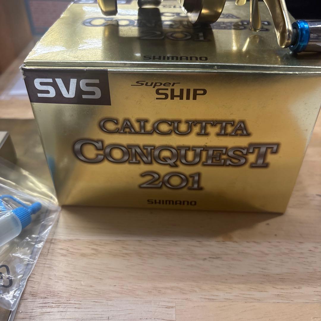 SHIMANO CALCUTTA CONQUEST 201 ベイトリール