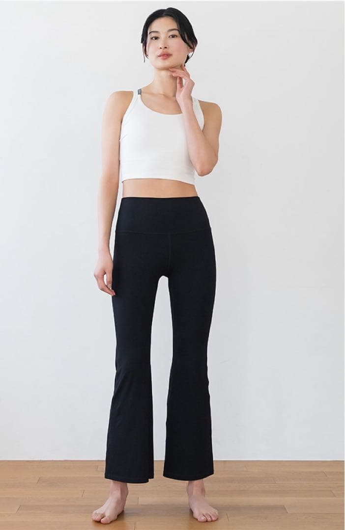 新品タグ付き◆SUKALAスカーラ◆ベーシックリブフレアパンツ◆Sサイズ