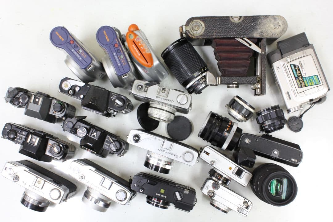 カメラ・レンズ・用品等 OM-2 159MM Canonet cheki 等