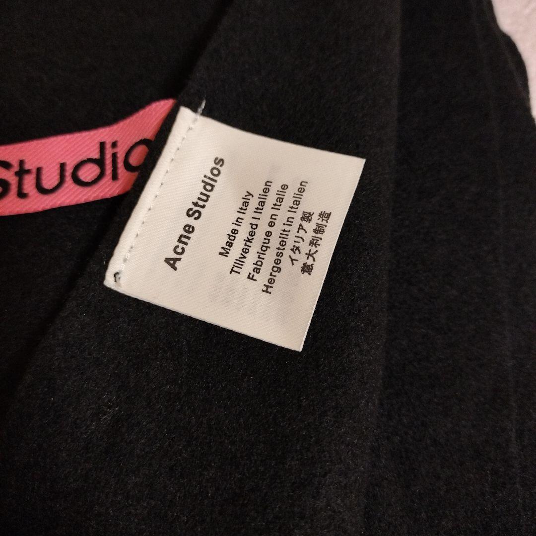 ブラック　男女兼用　Acne Studios 　マフラー フリンジスカーフ