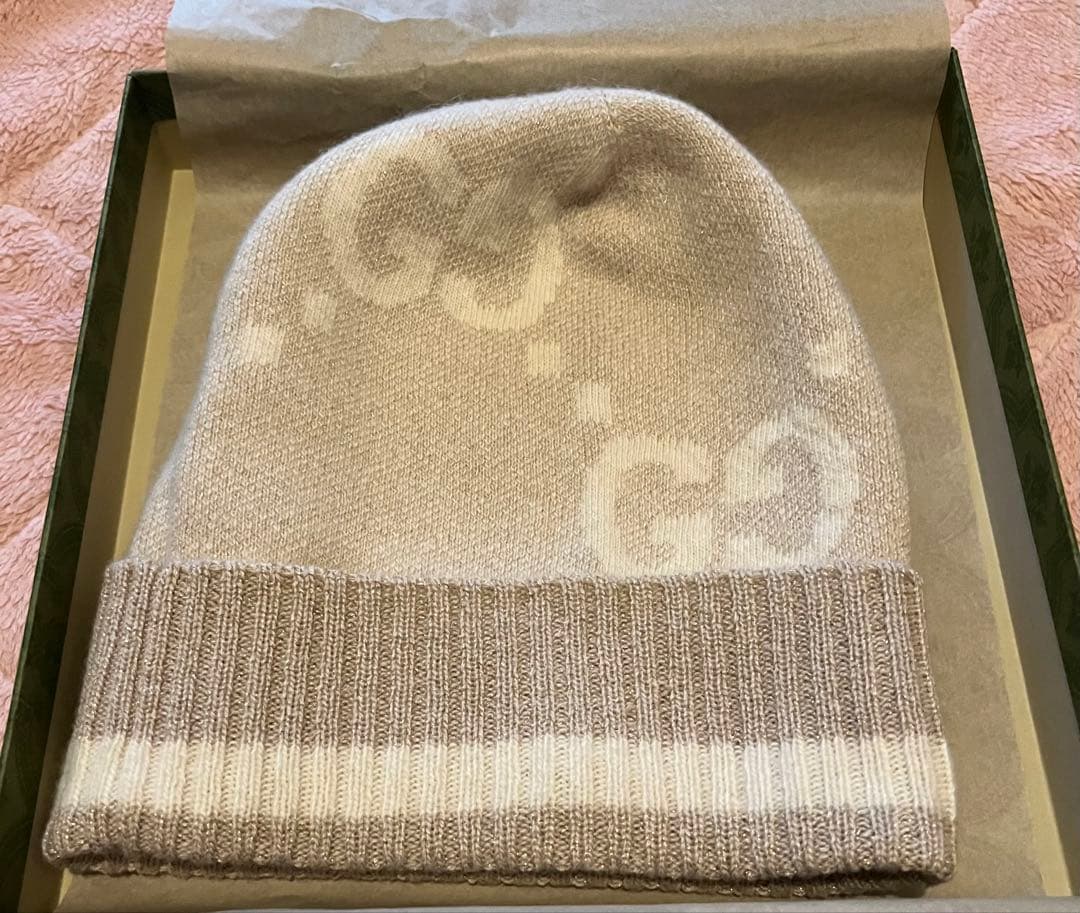 新品タグ付　GUCCI 箱付　ラメ　カシミヤ　ニット帽　M