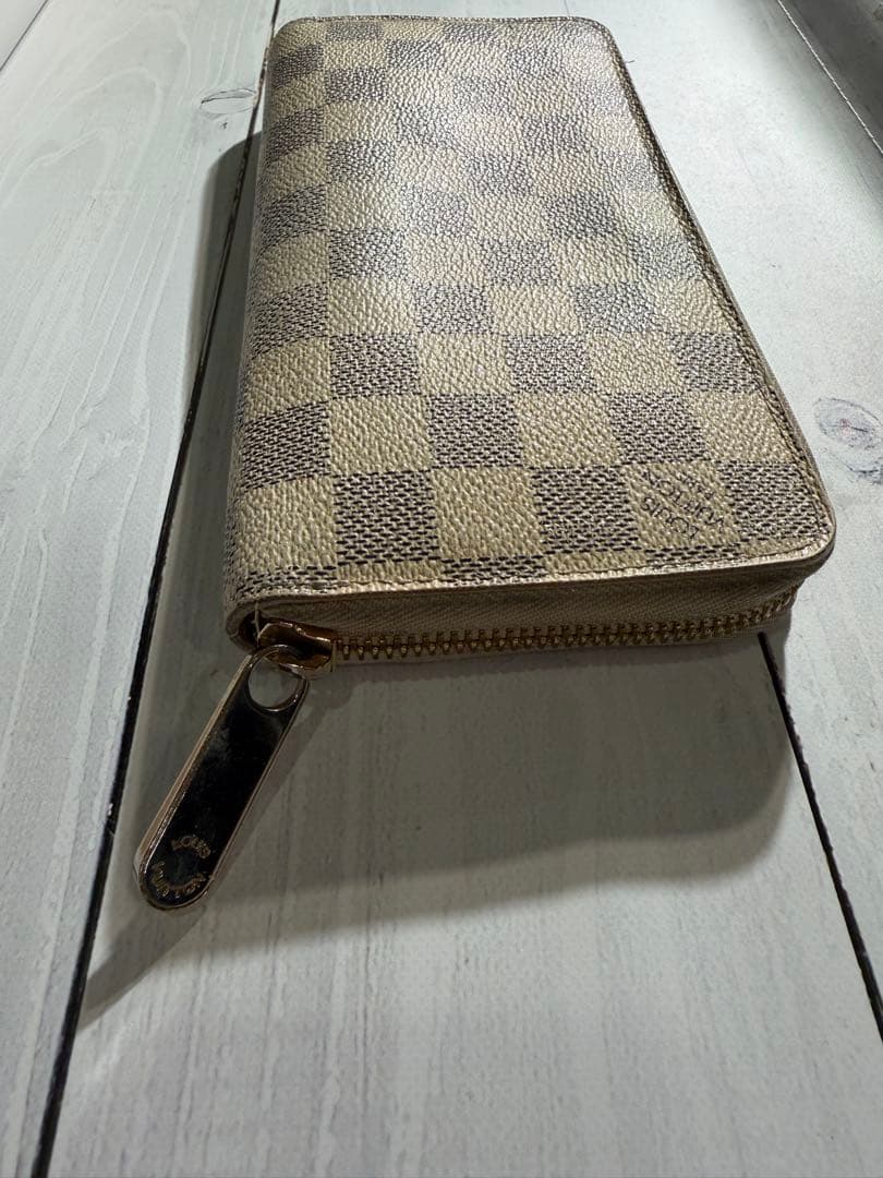 値下げ！ルイヴィトン ダミエアズール ジッピーウォレット N60019