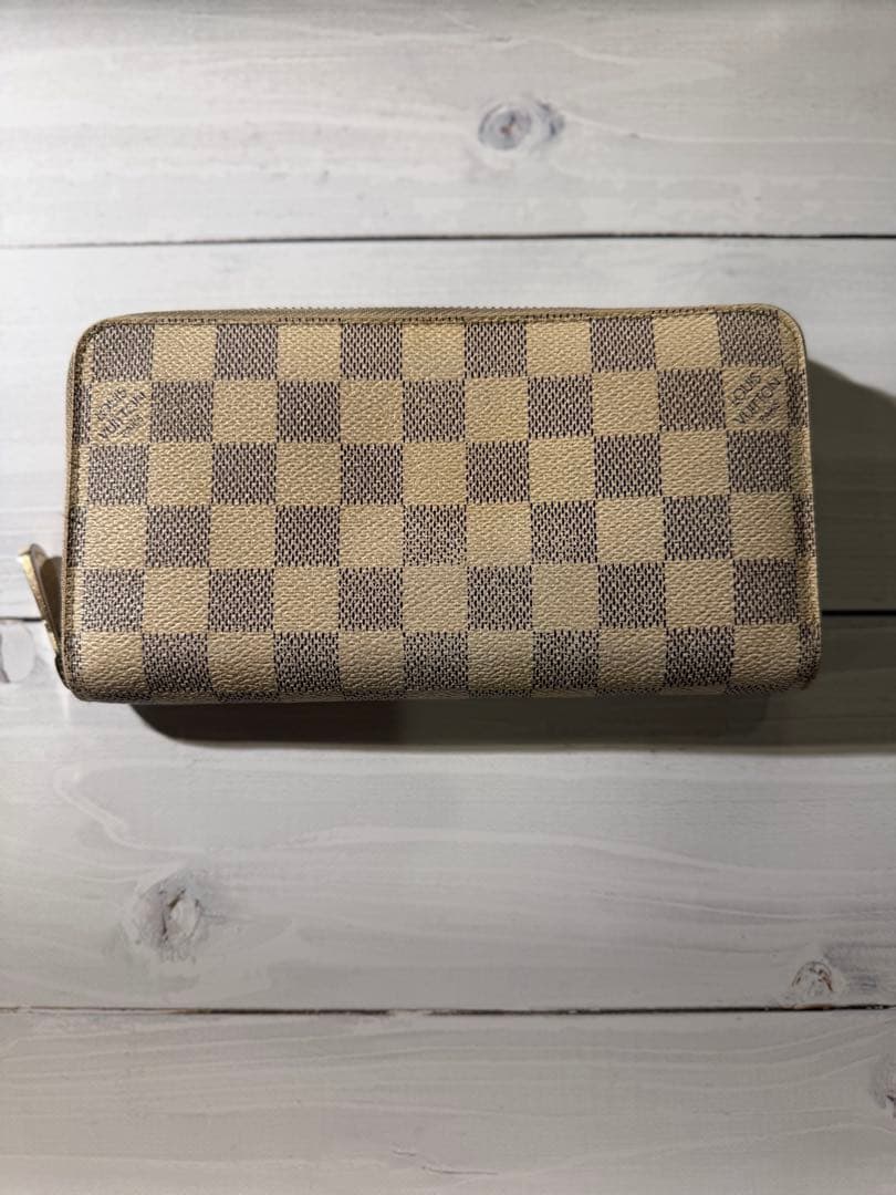 値下げ！ルイヴィトン ダミエアズール ジッピーウォレット N60019