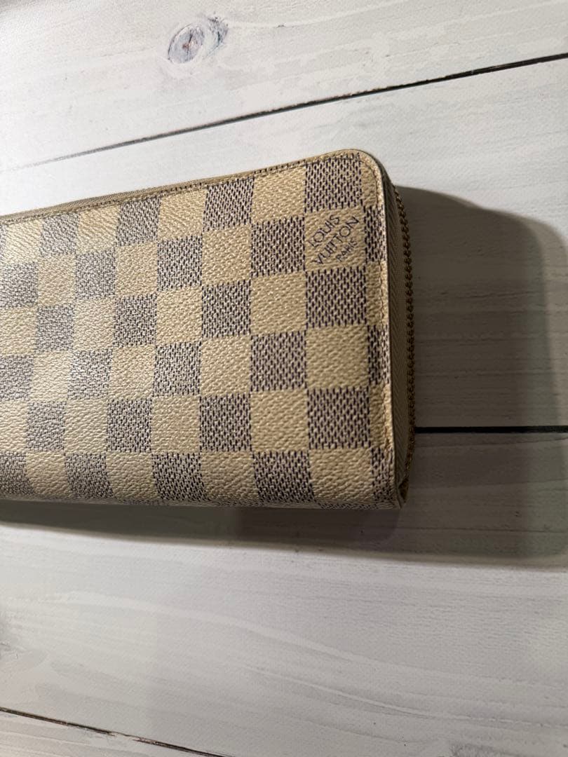 値下げ！ルイヴィトン ダミエアズール ジッピーウォレット N60019