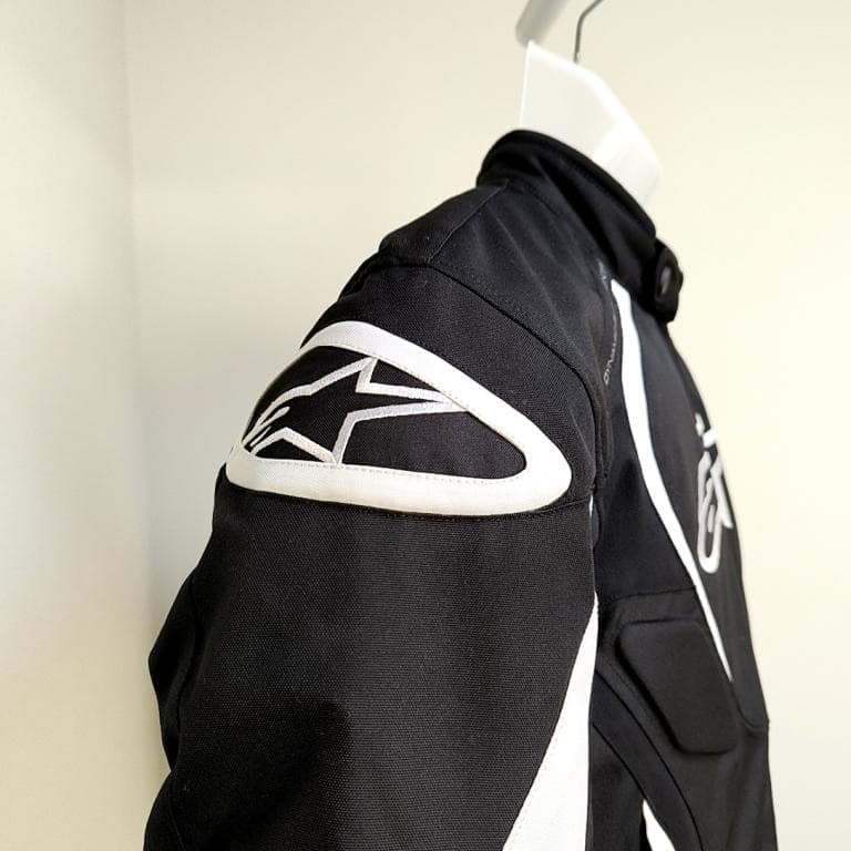 アルパインスターズ　メンズ　T-JAWS　WATERPROOF ジャケット　M