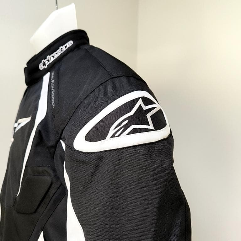 アルパインスターズ　メンズ　T-JAWS　WATERPROOF ジャケット　M