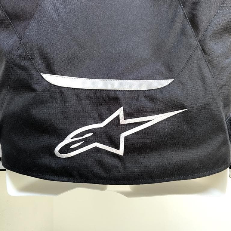 アルパインスターズ　メンズ　T-JAWS　WATERPROOF ジャケット　M