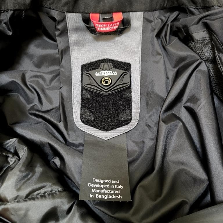 アルパインスターズ　メンズ　T-JAWS　WATERPROOF ジャケット　M