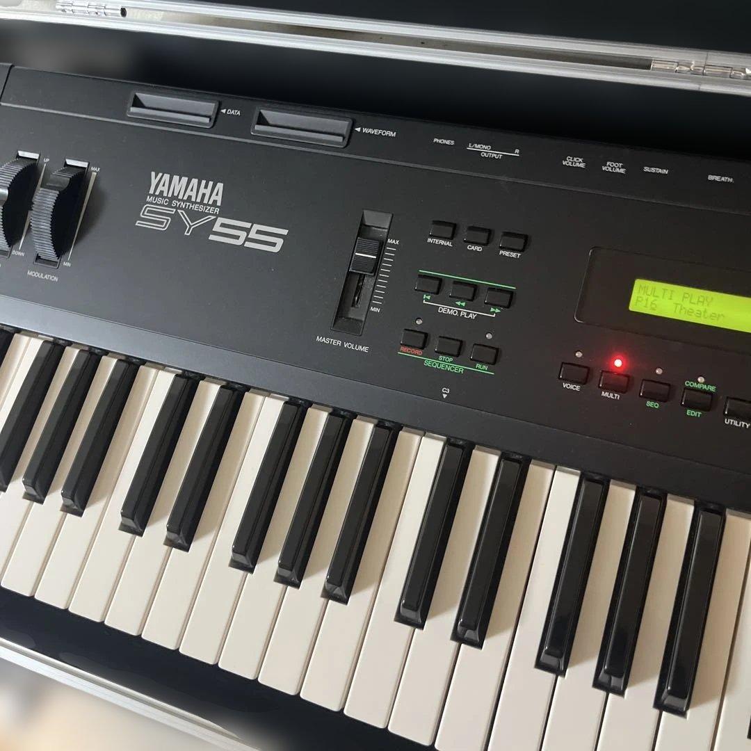 美品 YAMAHA ヤマハ シンセサイザー SY55 ケース データカード付