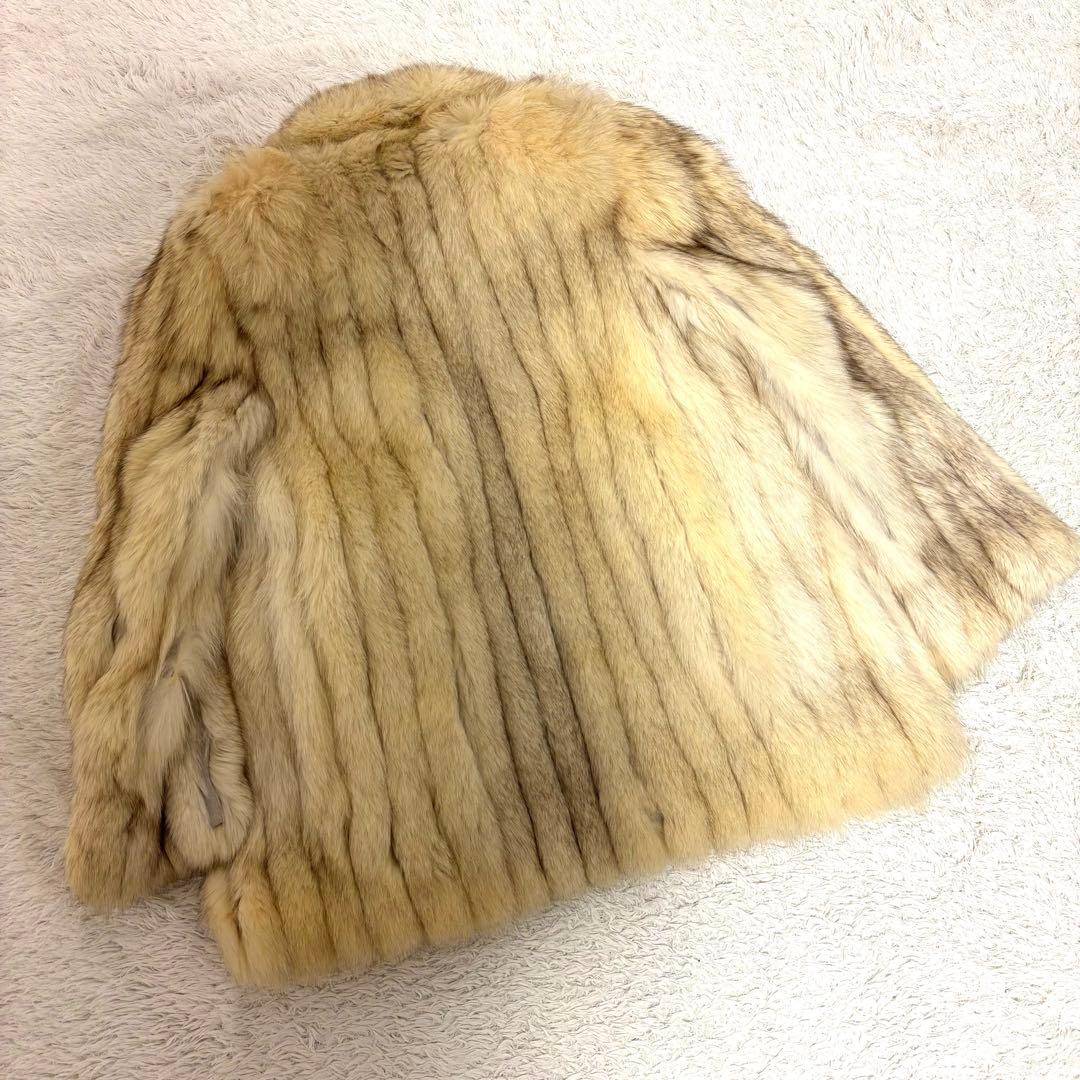 SAGA FOX サガフォックス　銀サガ　ボリューミー　毛皮　狐　ホワイト　美品