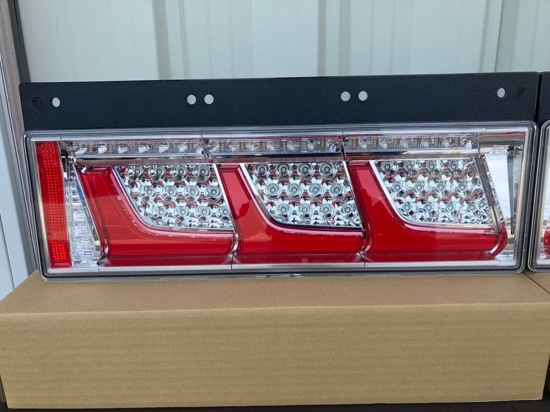 マリン テールランプ 左右セット クリア/レッド