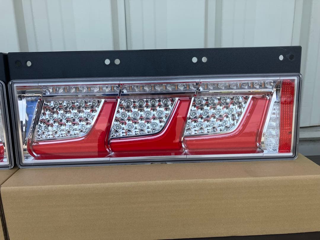 マリン テールランプ 左右セット クリア/レッド