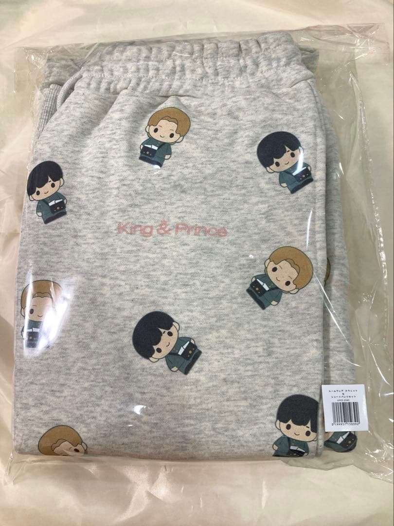 キンプリ ポップアップ ルームウェア スウェット＆ショートパンツセット