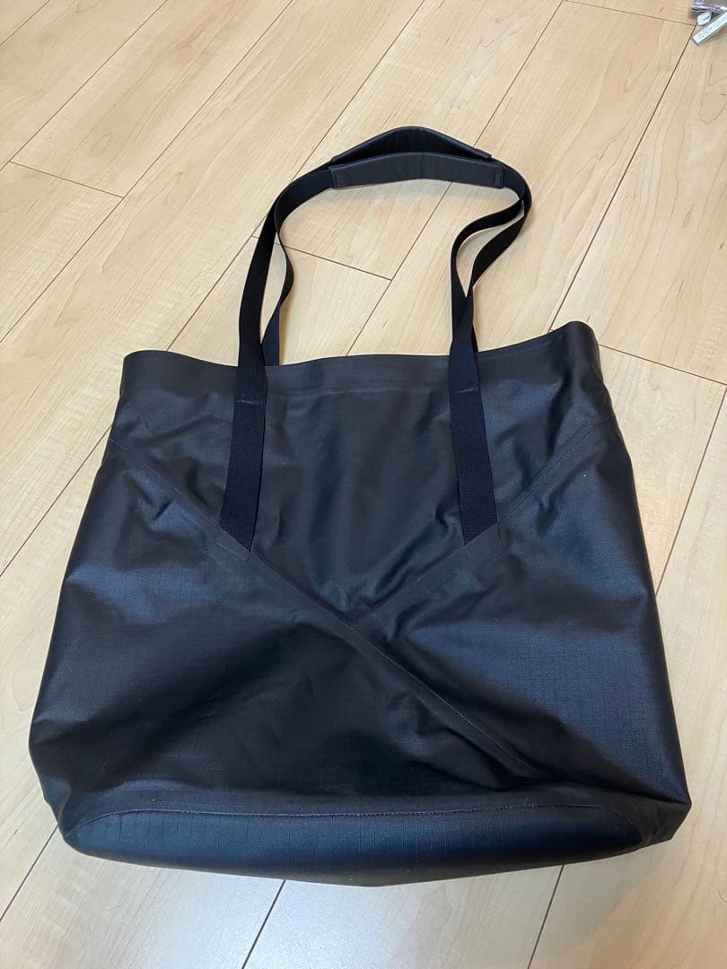 ⭐️アークテリクス ブラック トートバッグ