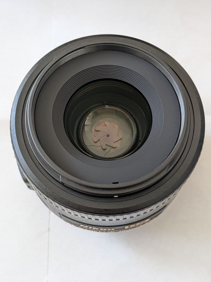 Nikon DX 35mm f1.8レンズ